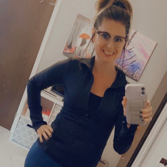 Meet your Posher, Melody - Picture 2 of 3